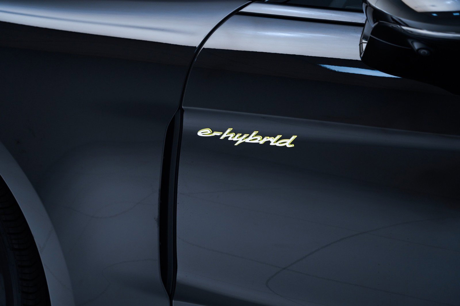 New 2026 Porsche Panamera 4 AWD/4WD image 13