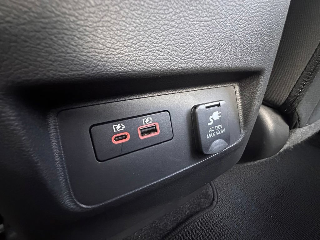 Used 2025 Nissan Frontier PRO-4X w/ Pro Convenience Package AWD/4WD image 16