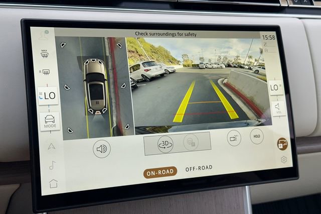 New 2026 Land Rover Range Rover SE image 19