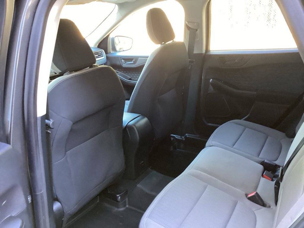 Used 2020 Ford Escape S image 38