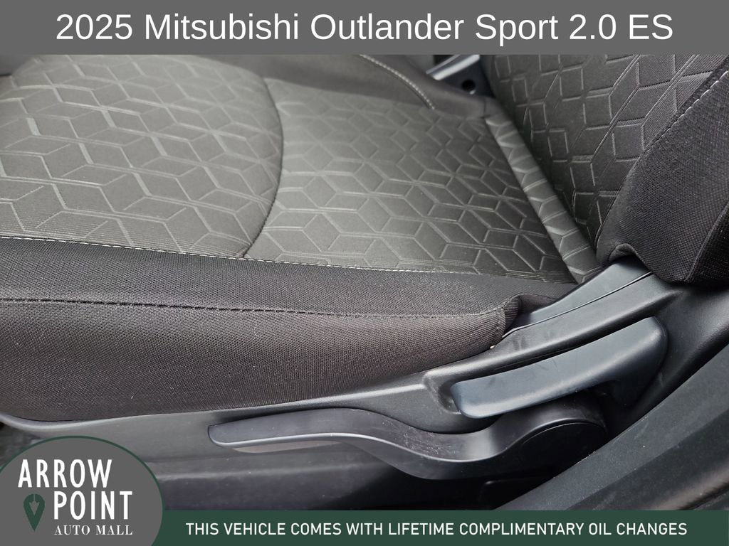 Used 2025 Mitsubishi Outlander Sport ES image 23