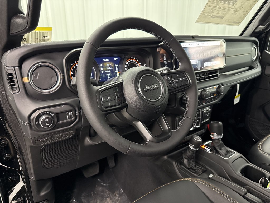 New 2026 Jeep Gladiator Sport AWD/4WD image 16