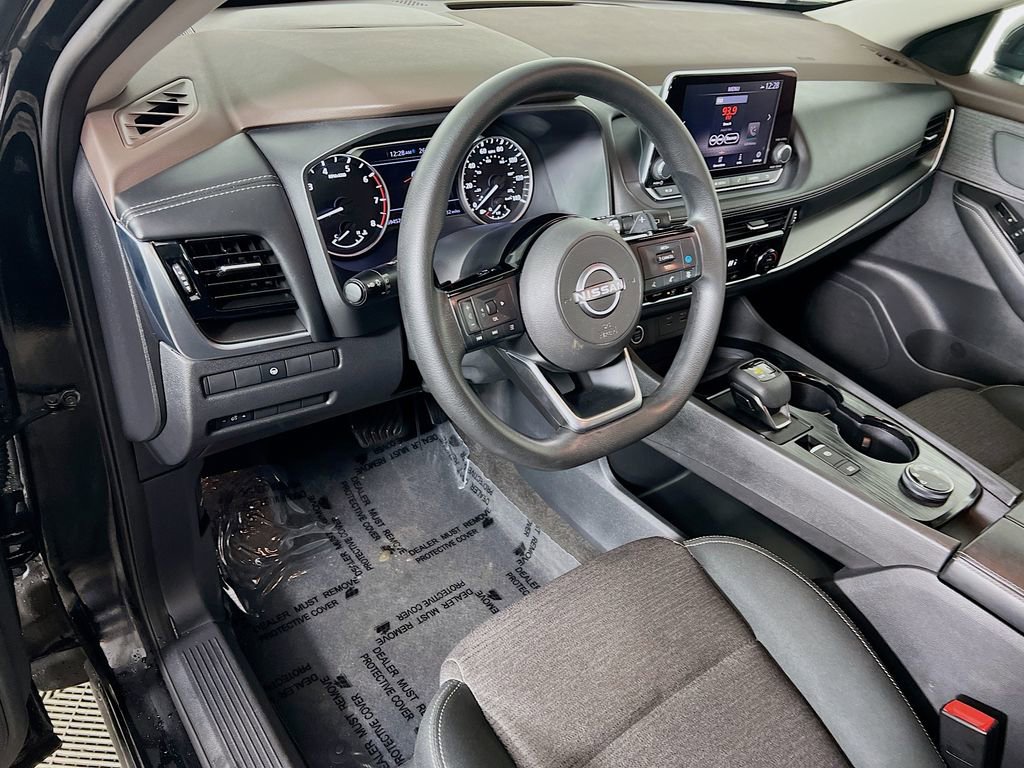 Used 2022 Nissan Rogue SV AWD/4WD image 9