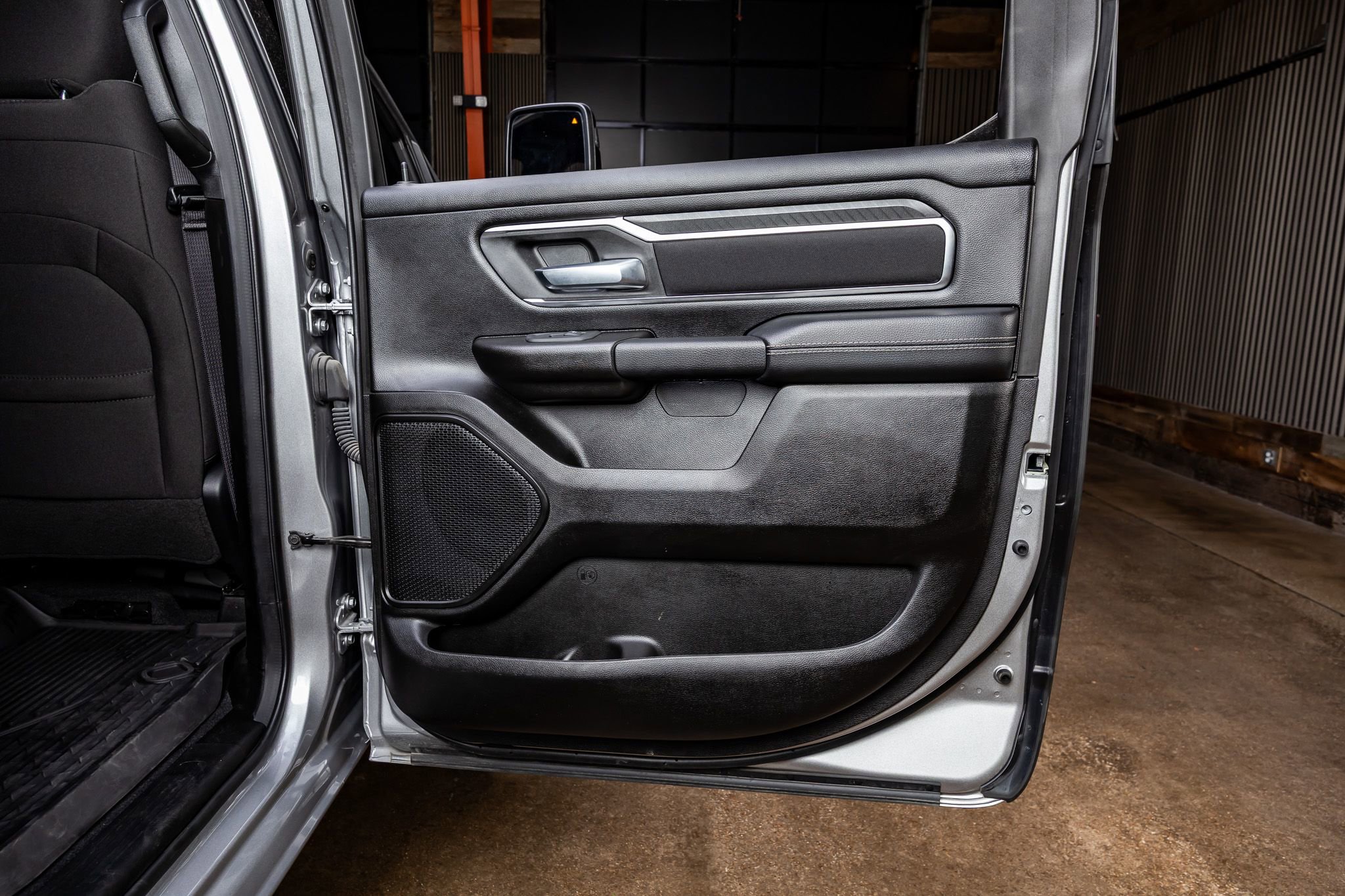 Used 2025 RAM 1500 Lone Star image 36