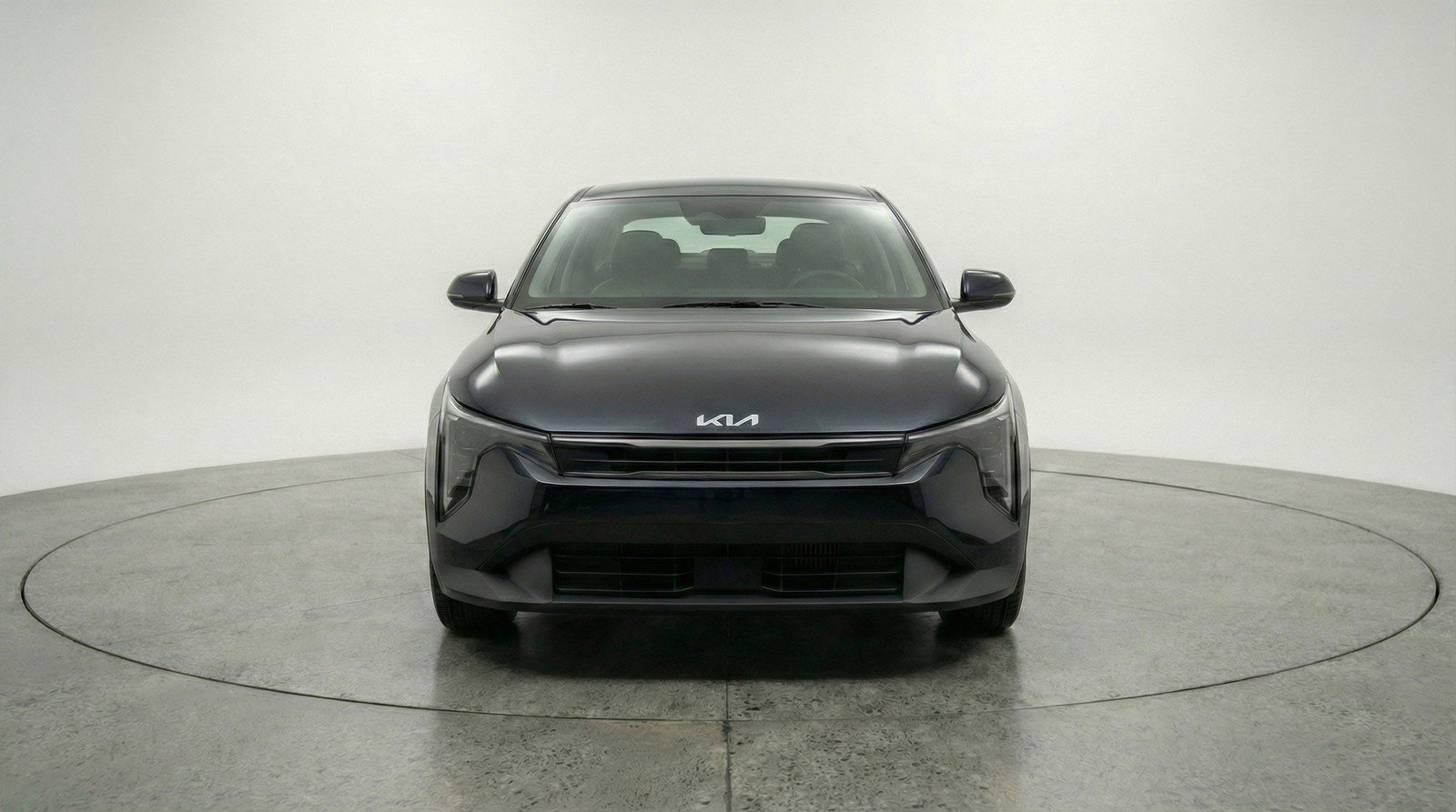 Used 2025 Kia K4 LXS image 2