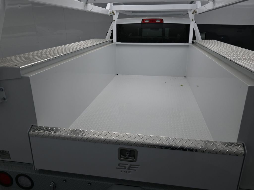 New 2025 RAM 2500 Tradesman image 32