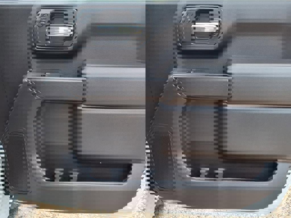 New 2025 GMC Sierra 3500 Pro w/ Convenience Package image 4