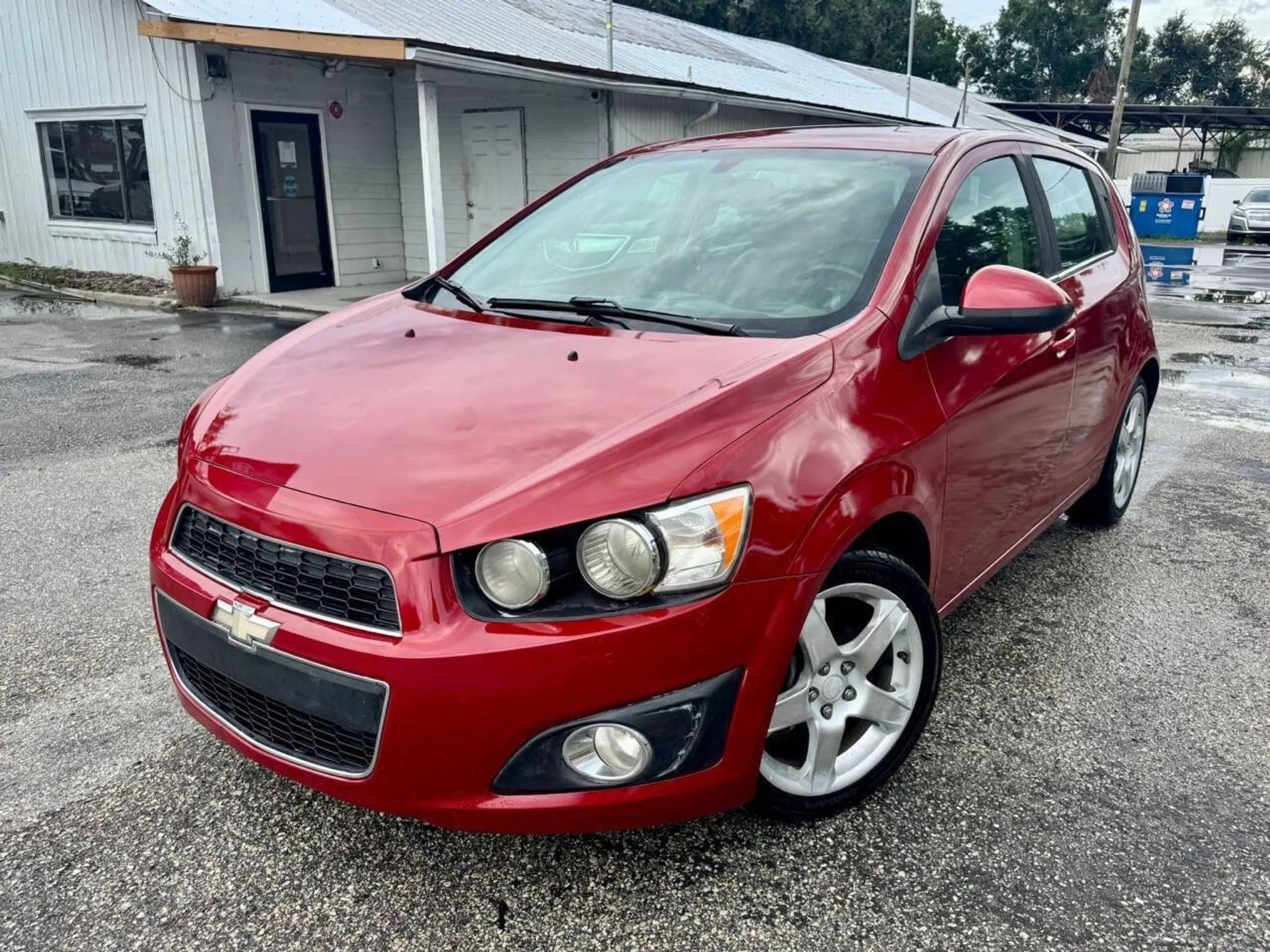 Used 2014 Chevrolet Sonic LTZ FWD image 9