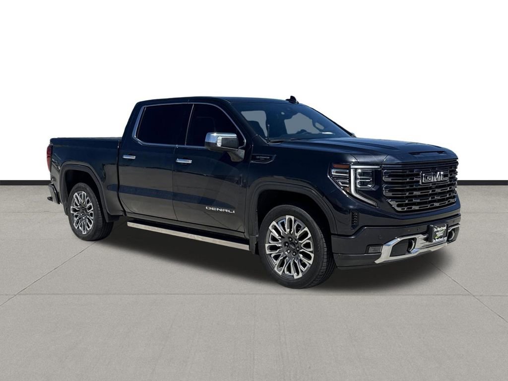 Used 2023 GMC Sierra 1500 Denali Ultimate AWD/4WD image 3