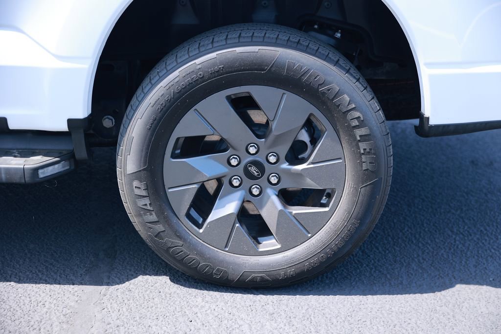Used 2023 Ford F150 Lightning Lariat w/ Tow Technology Package AWD/4WD image 10