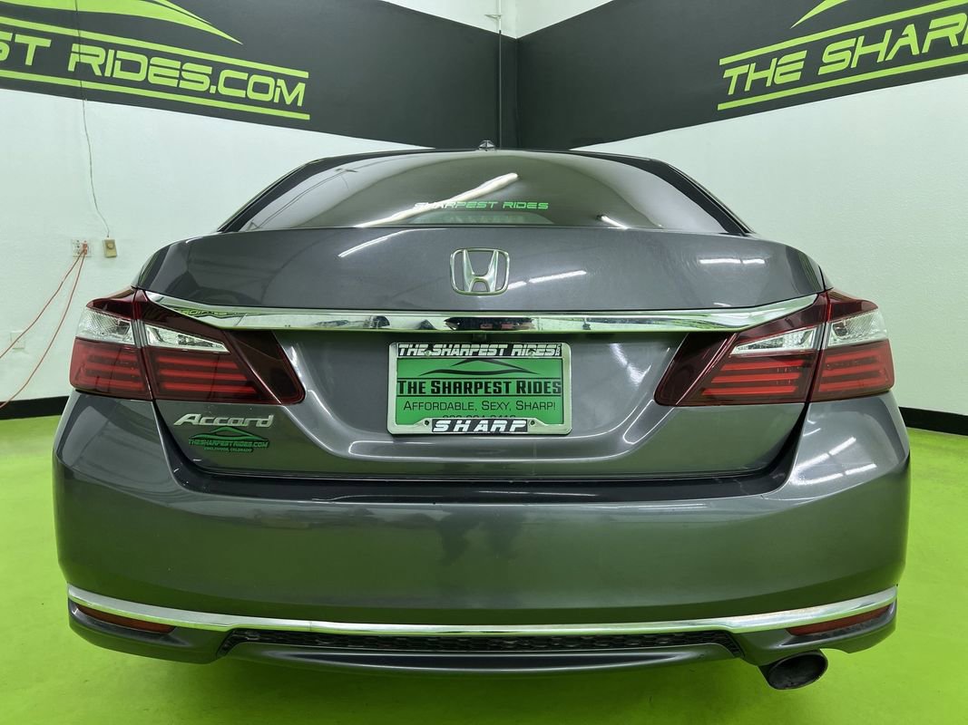 Used 2017 Honda Accord EX image 8