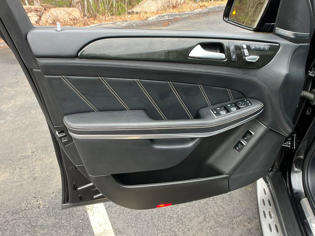 Used 2019 Mercedes-Benz GLS 63 AMG 4MATIC image 11