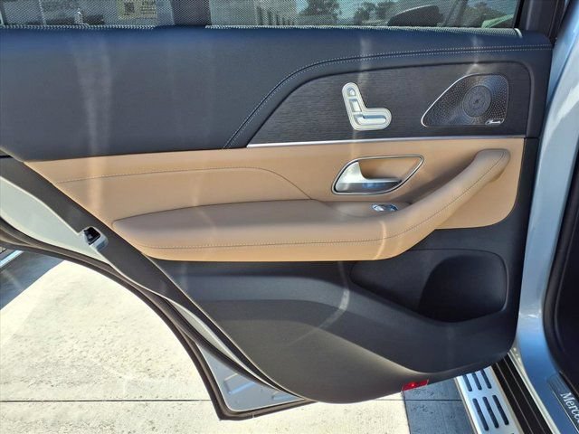 New 2026 Mercedes-Benz GLE 580 4MATIC image 16