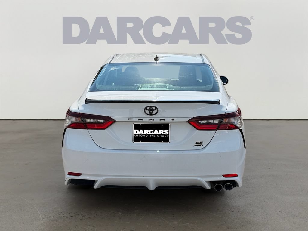Used 2021 Toyota Camry SE AWD/4WD image 6