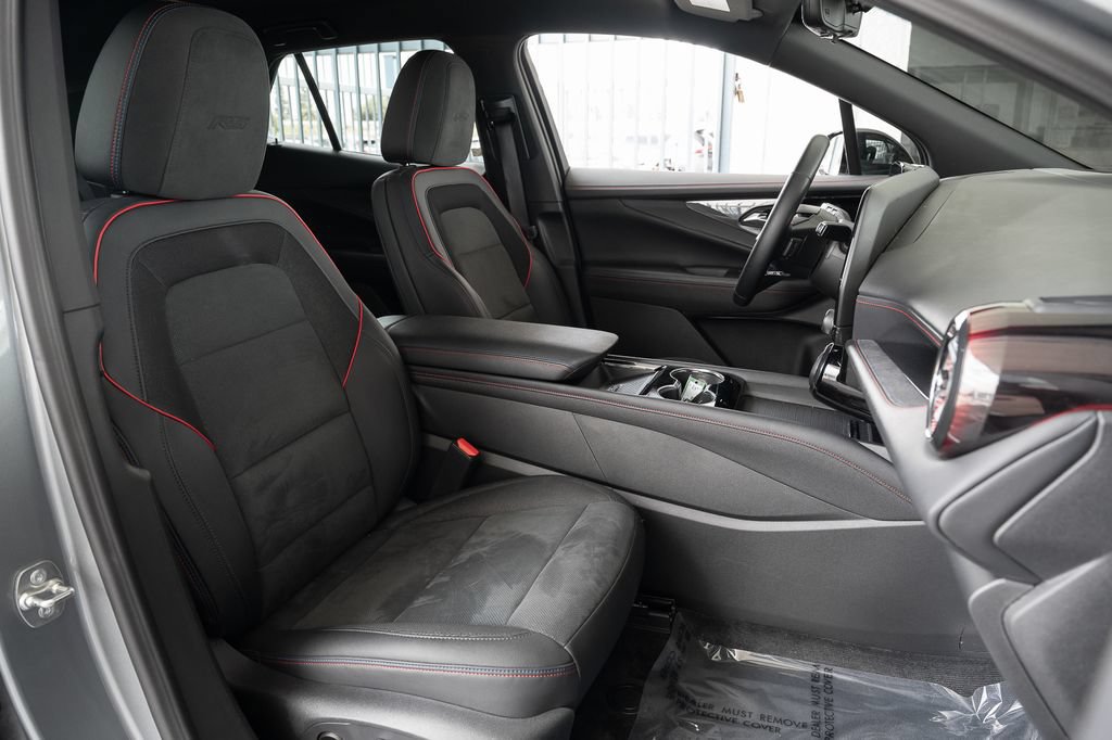 Used 2024 Chevrolet Blazer EV RS RWD image 41