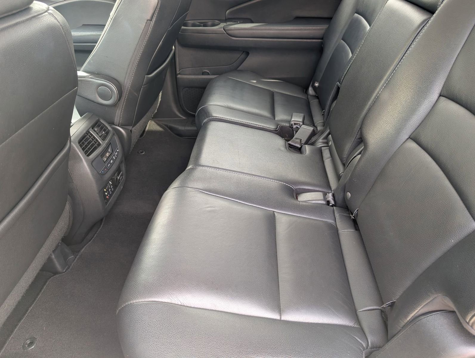 Used 2017 Honda Pilot EX-L image 10