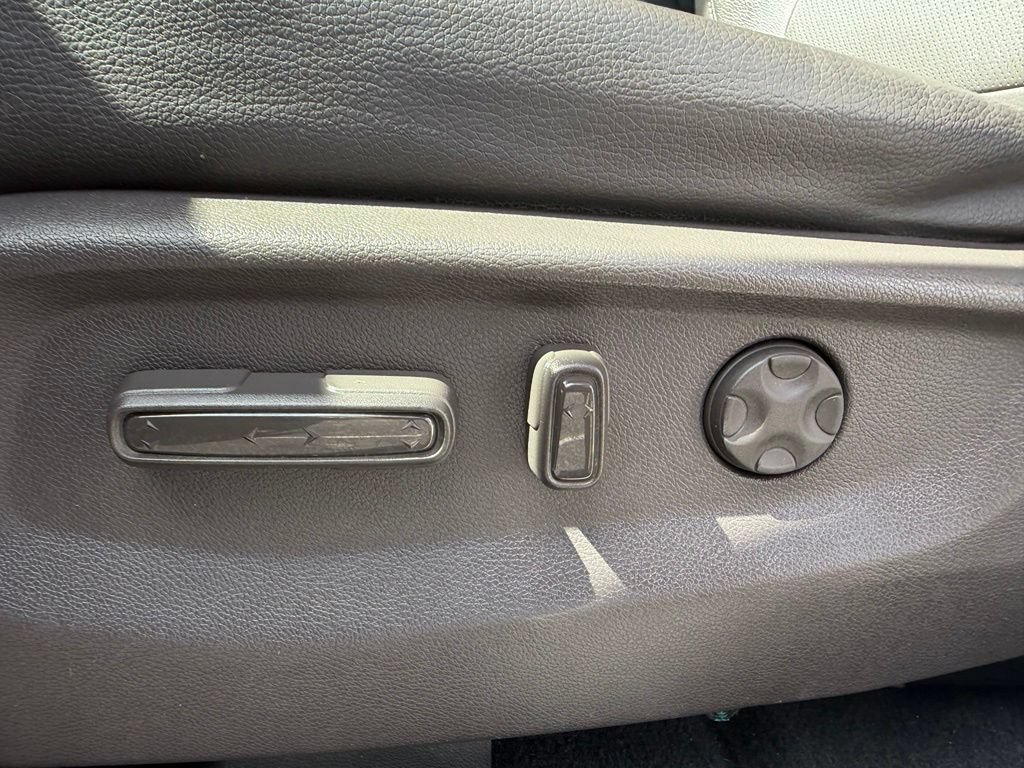 Used 2019 Honda Odyssey Elite image 32