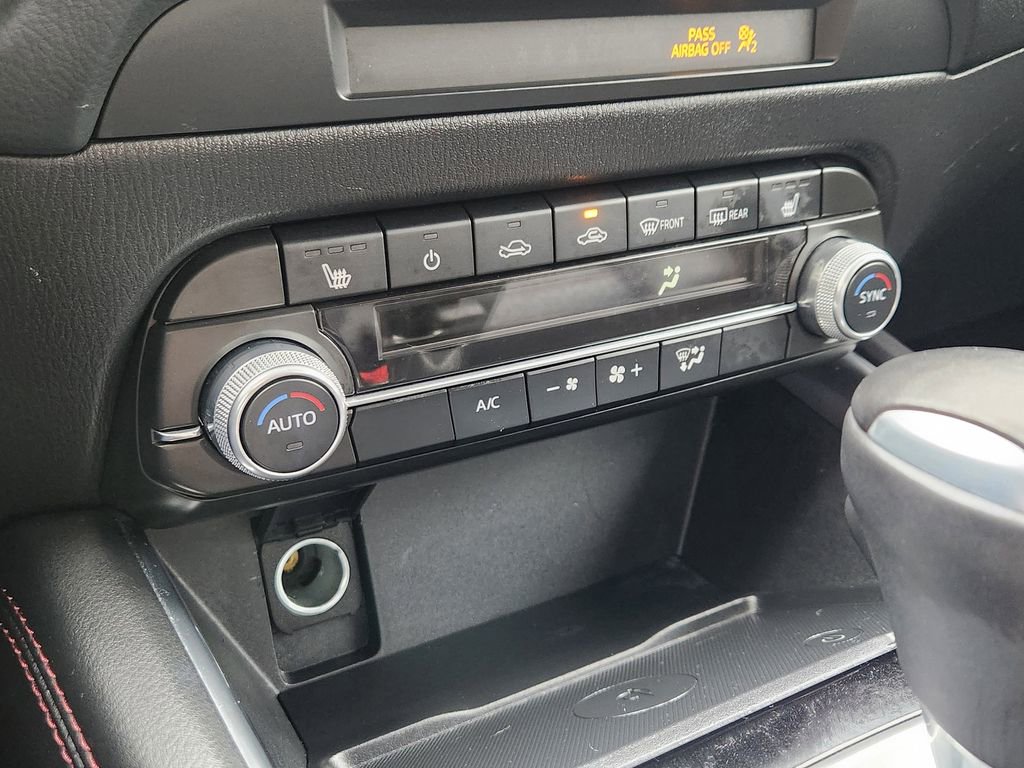 Used 2025 MAZDA CX-5 Carbon Edition image 10