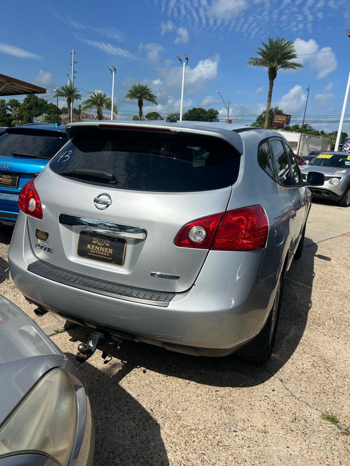 Used 2012 Nissan Rogue S w/ Special Edition Pkg FWD image 3
