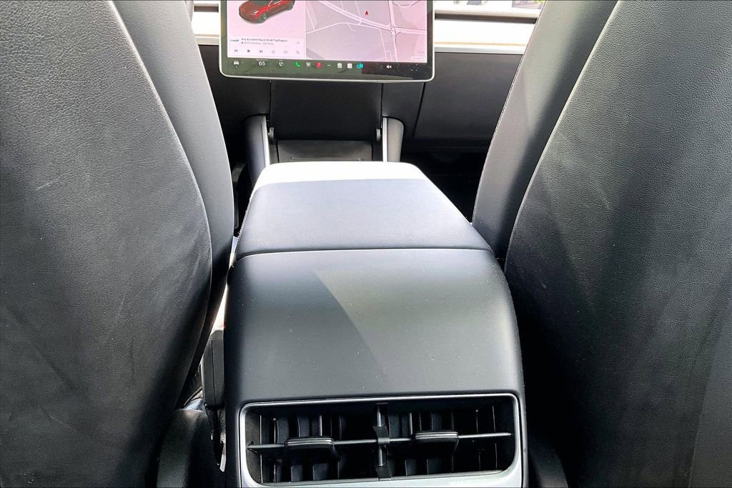 Used 2020 Tesla Model 3 Long Range image 11
