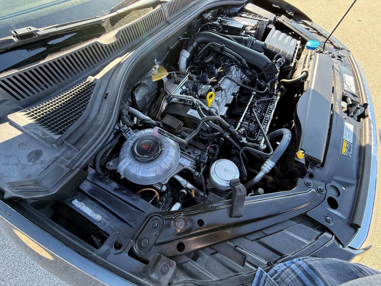 Used 2019 Volkswagen Jetta R-Line FWD image 29