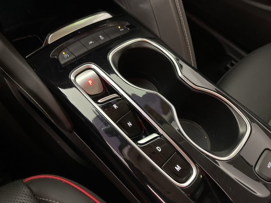 Used 2022 Buick Envision Essence w/ Sport Touring Package image 32