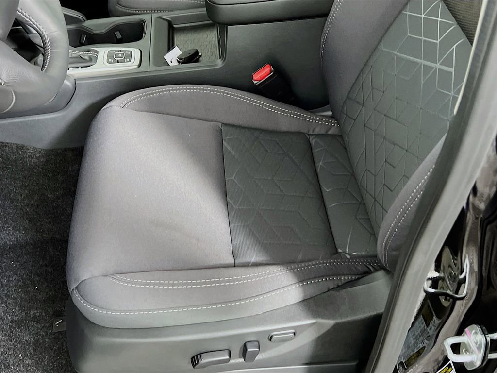 New 2026 Nissan Frontier SV w/ SV Convenience Package image 17