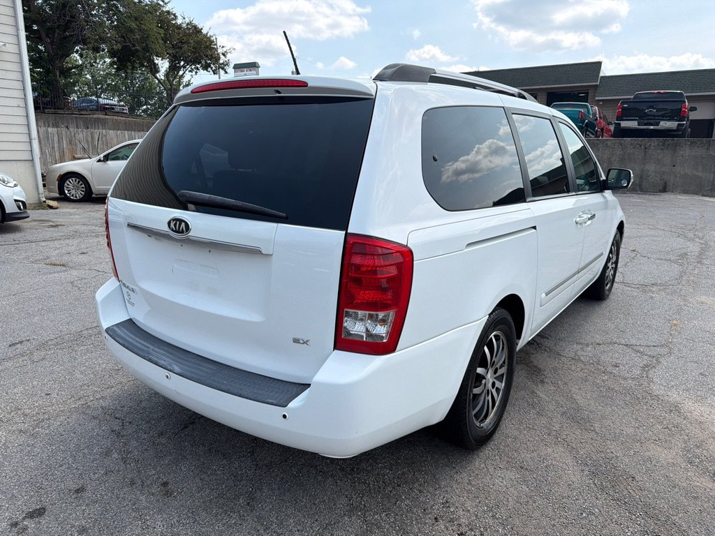 Used 2012 Kia Sedona EX FWD image 6