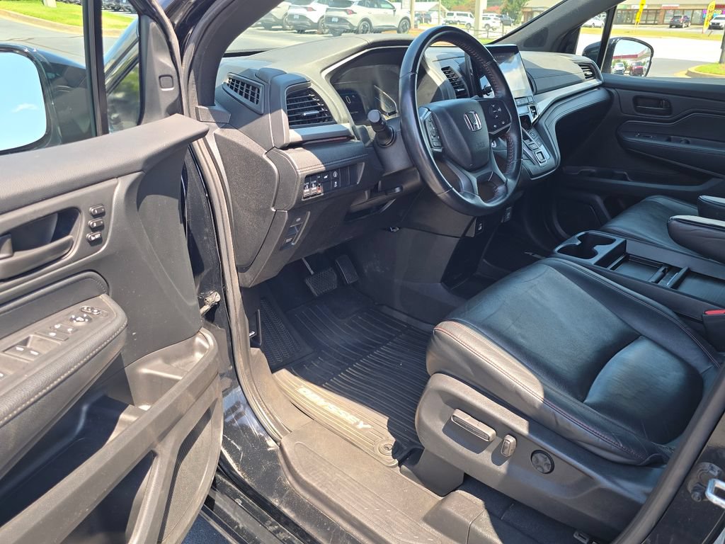 Used 2023 Honda Odyssey Sport image 9