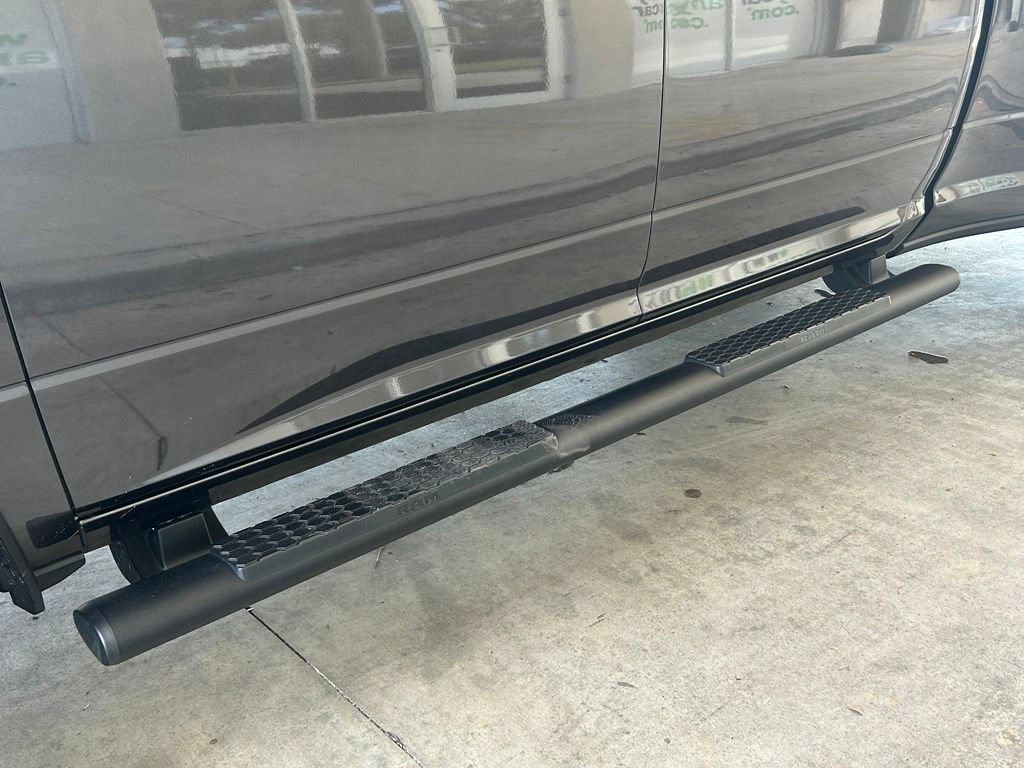 Used 2025 RAM 3500 Tradesman AWD/4WD image 17