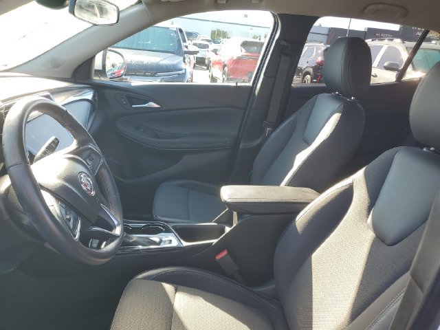 Certified 2021 Buick Encore GX Select FWD image 17