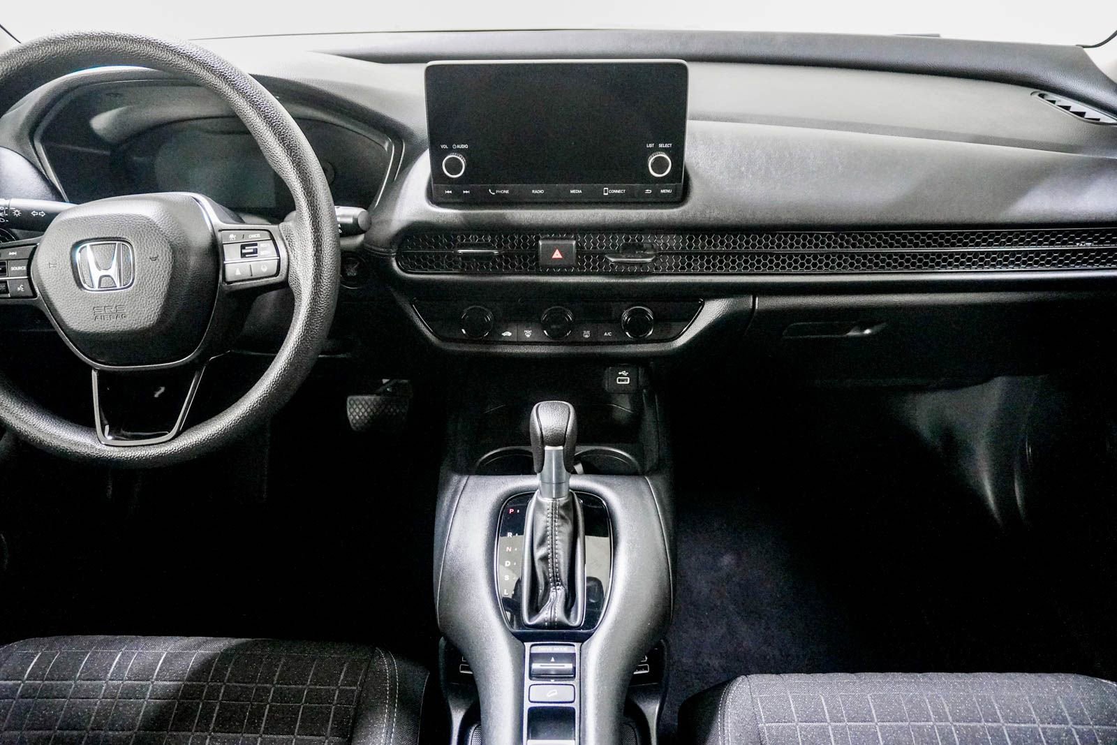 Used 2023 Honda HR-V LX image 22