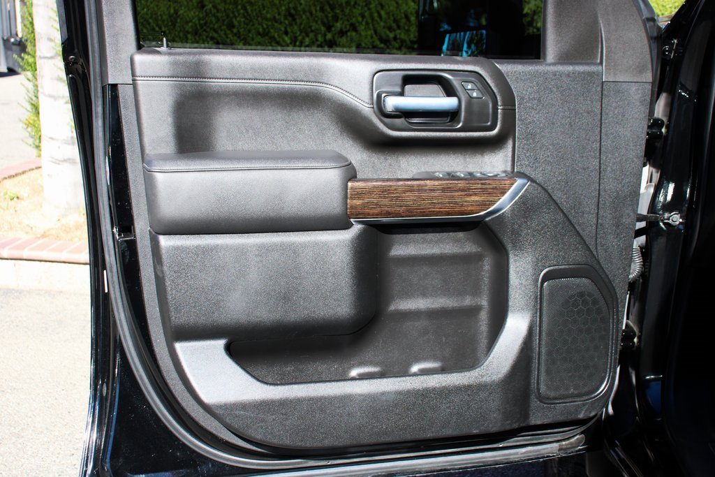 Used 2021 GMC Sierra 3500 SLE w/ SLE Value Package image 13