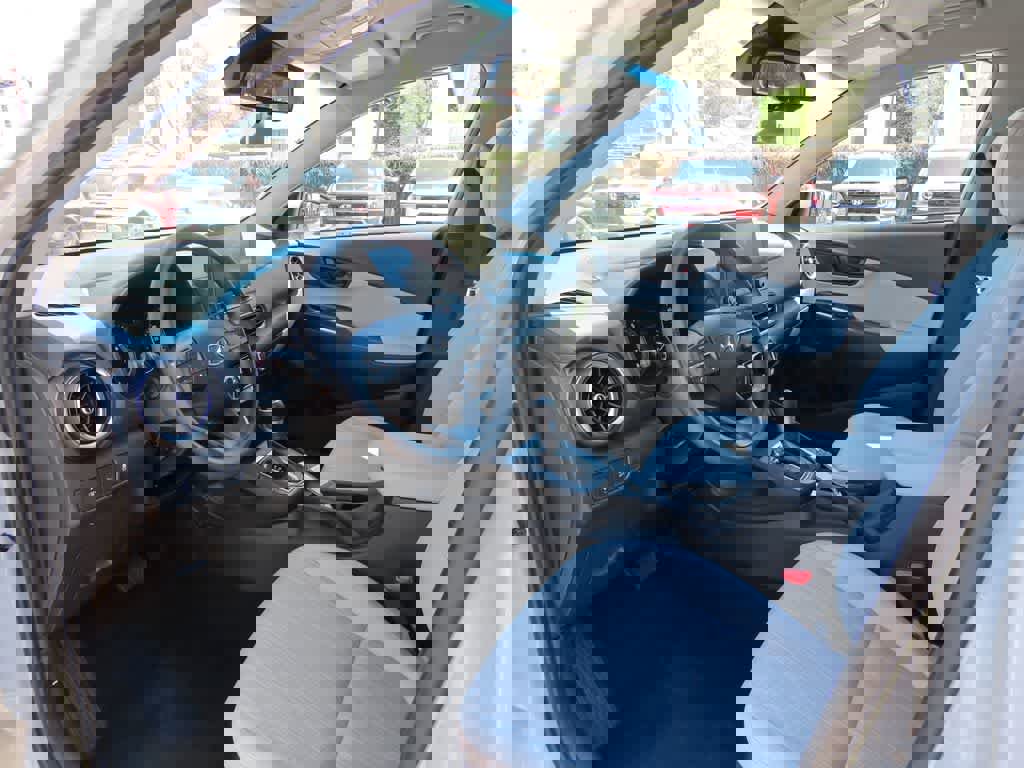 Used 2023 Hyundai Kona SEL w/ Cargo Package AWD/4WD image 2