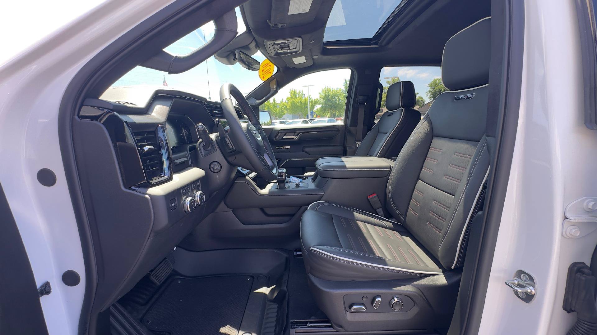 New 2026 GMC Sierra 1500 AT4X AWD/4WD image 18