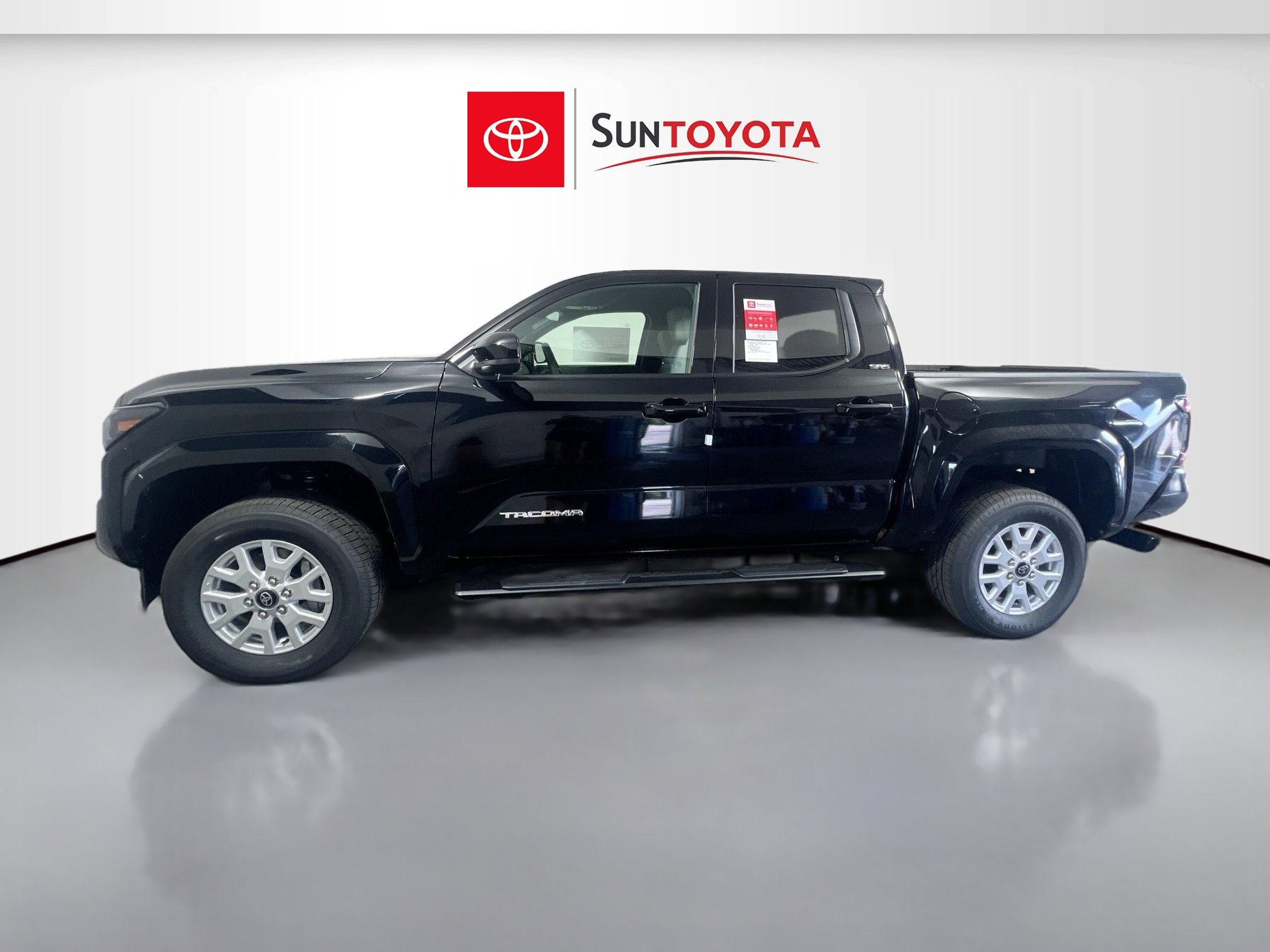 New 2025 Toyota Tacoma SR5 image 7