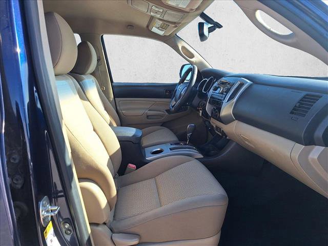 Used 2012 Toyota Tacoma PreRunner image 19