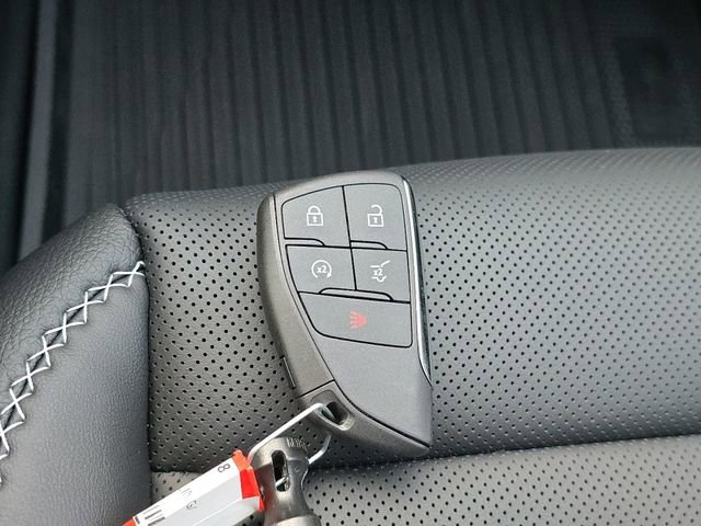 New 2026 GMC Terrain Denali w/ LPO, Floor Liner Package image 34