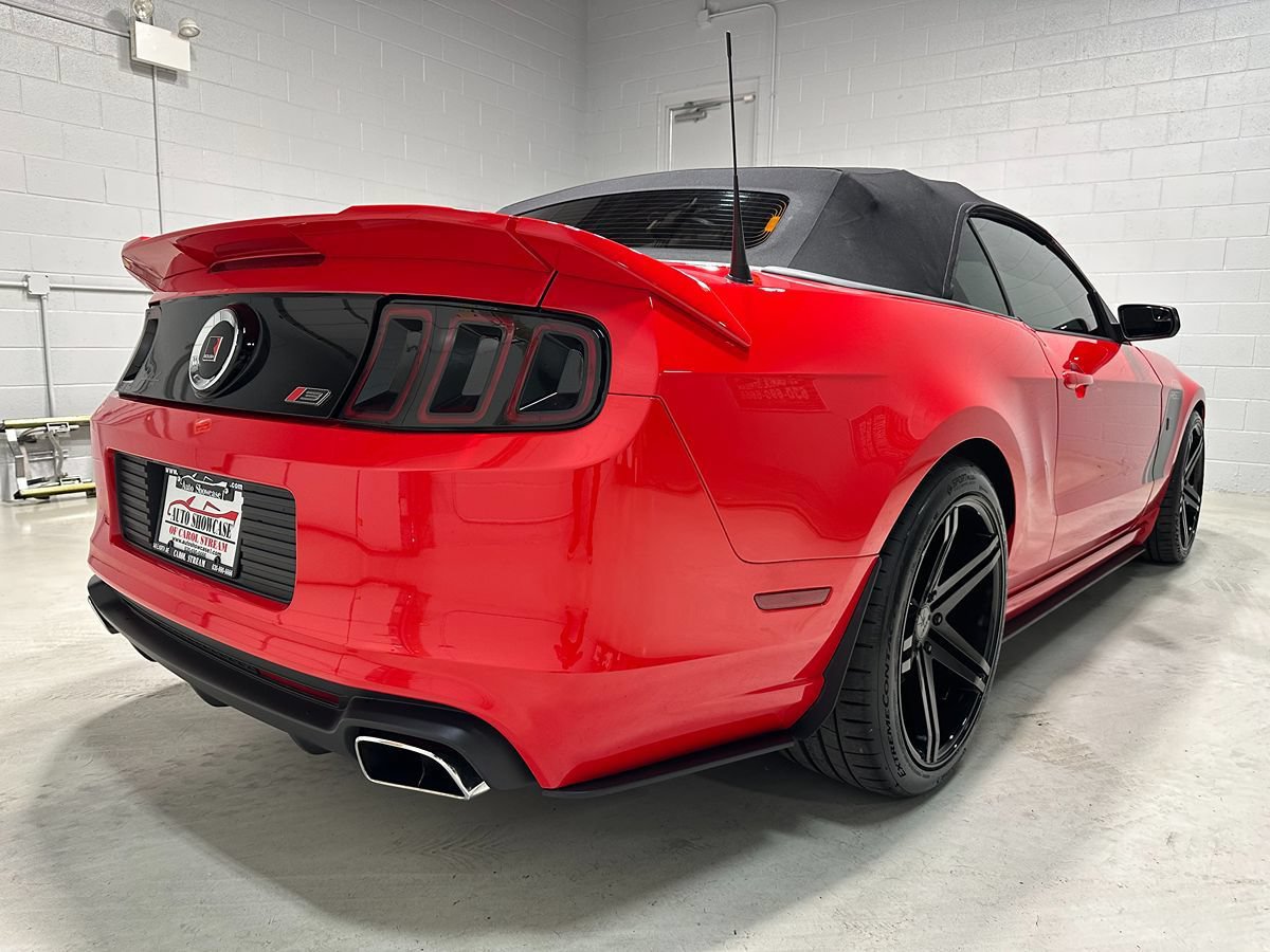 Used 2014 Ford Mustang GT Premium RWD image 12