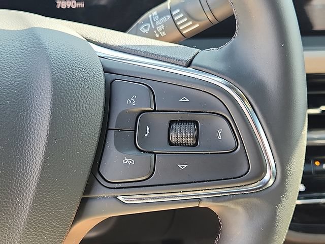 Certified 2025 Buick Envista Preferred FWD image 22