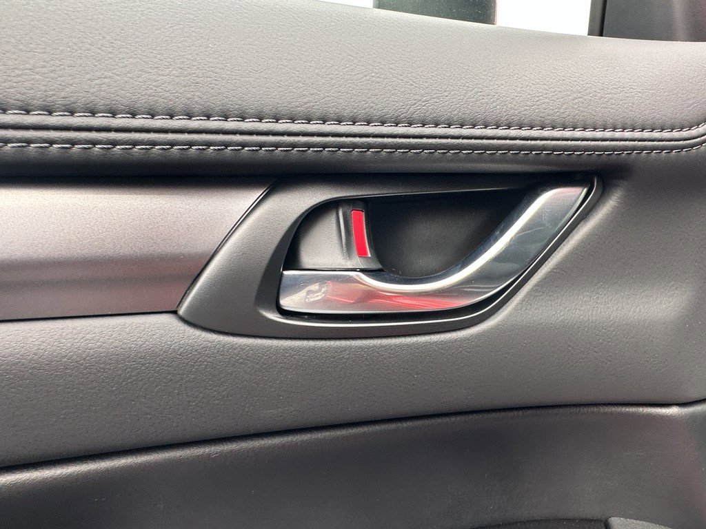 Certified 2025 MAZDA CX-5 AWD 2.5 S w/ Select Package image 17