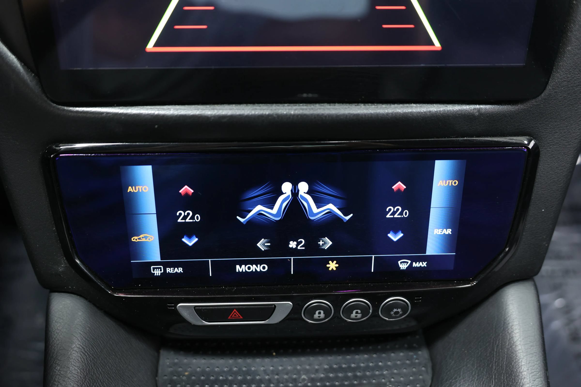 Used 2016 Maserati GranTurismo Sport RWD image 38