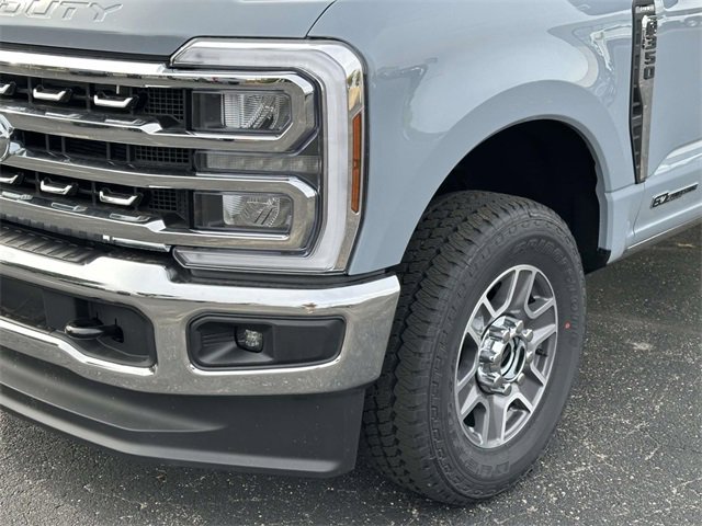 New 2026 Ford F350 Lariat w/ FX4 Off-Road Package image 9