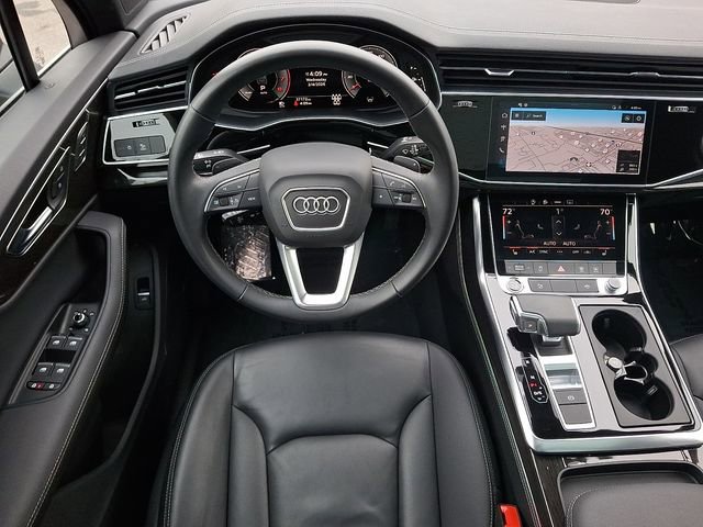 Used 2025 Audi Q7 3.0T Premium Plus image 11