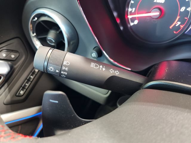 Used 2019 Chevrolet Camaro ZL1 RWD image 25
