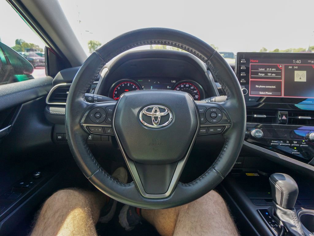 Used 2022 Toyota Camry XSE image 17