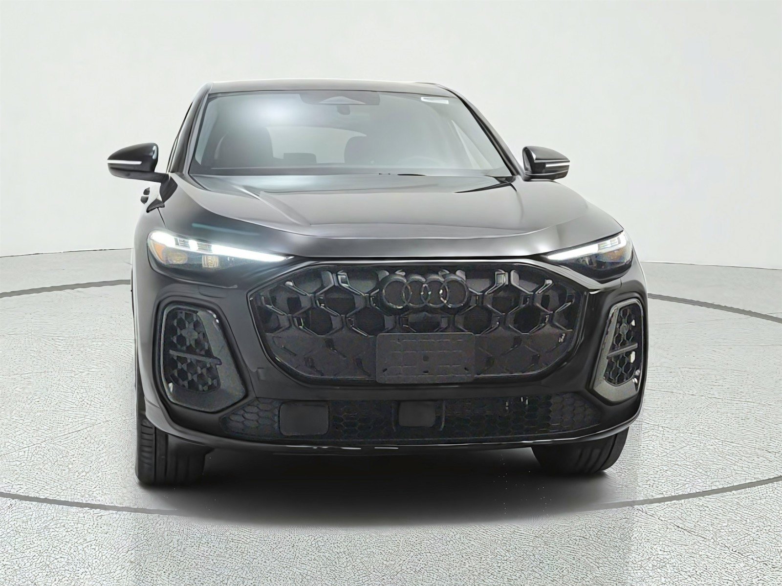New 2026 Audi Q5 Premium Plus AWD/4WD image 2