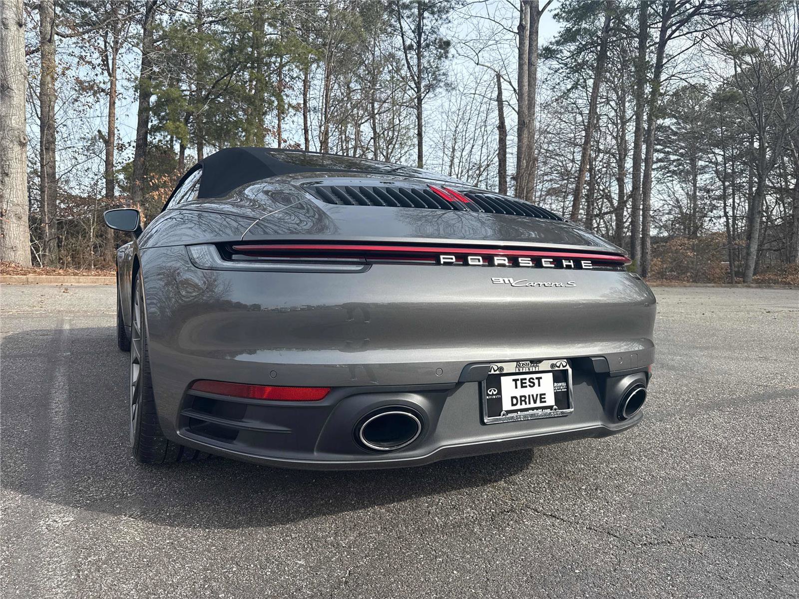 Used 2020 Porsche 911 Carrera S image 31