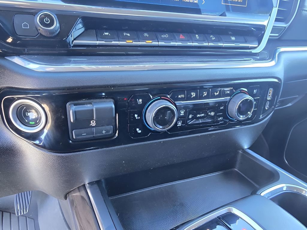 Used 2024 Chevrolet Silverado 1500 LTZ image 21