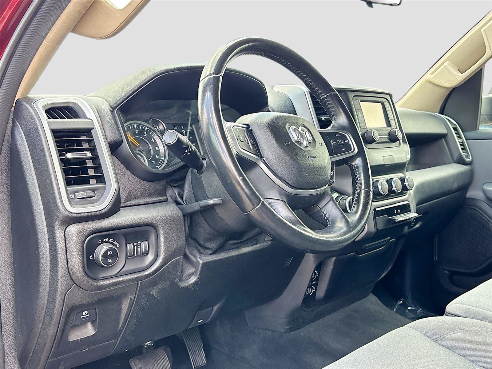 Used 2019 RAM 1500 Big Horn AWD/4WD image 9
